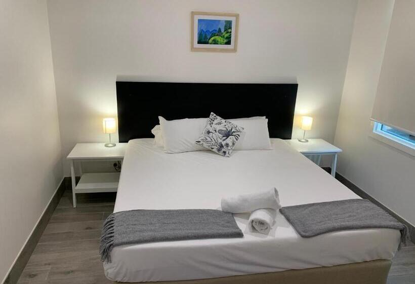 １階の１ベッドルームアパートメント, Bendigo High St Apartments With King Bed Courtyard Kitchen Refurbished 2022