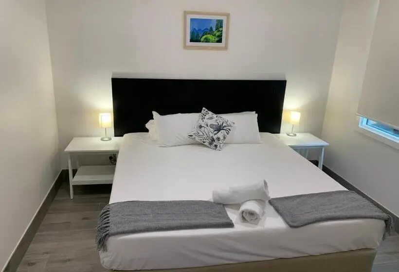 １階の１ベッドルームアパートメント, Bendigo High St Apartments With King Bed Courtyard Kitchen Refurbished 2022