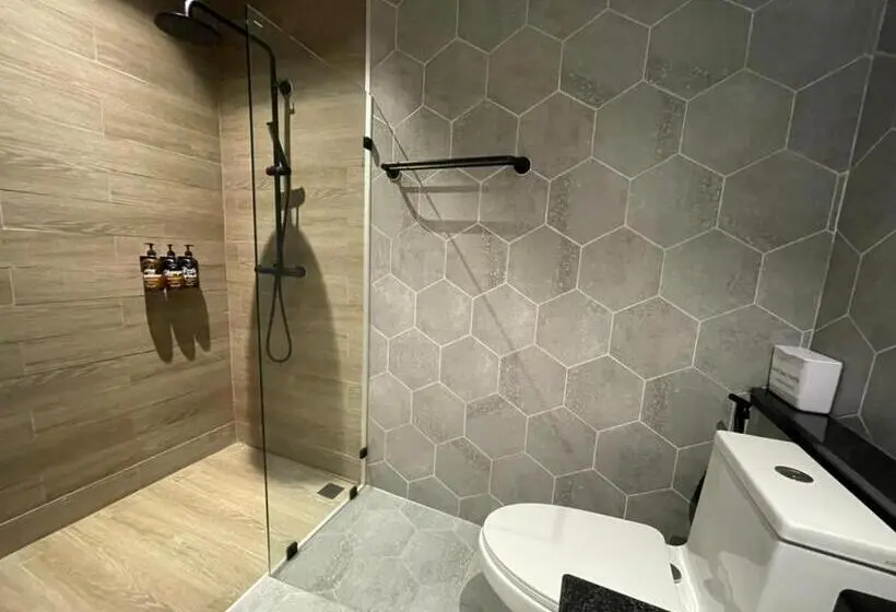اتاق استاندارد, M2 Hotel Waterside