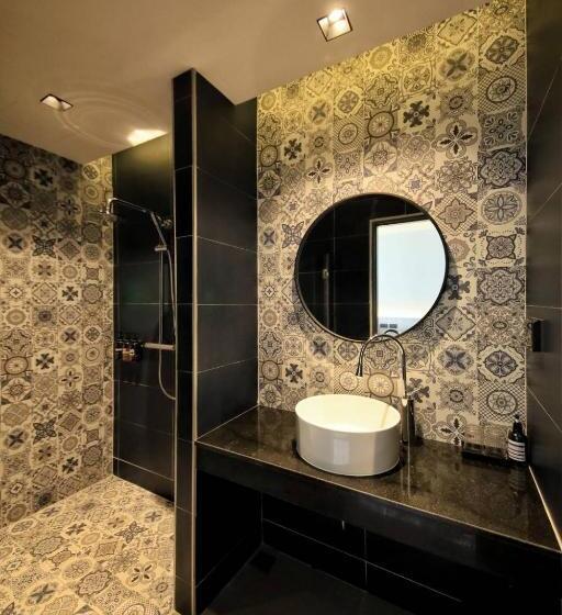 디럭스 룸, M2 Hotel Waterside