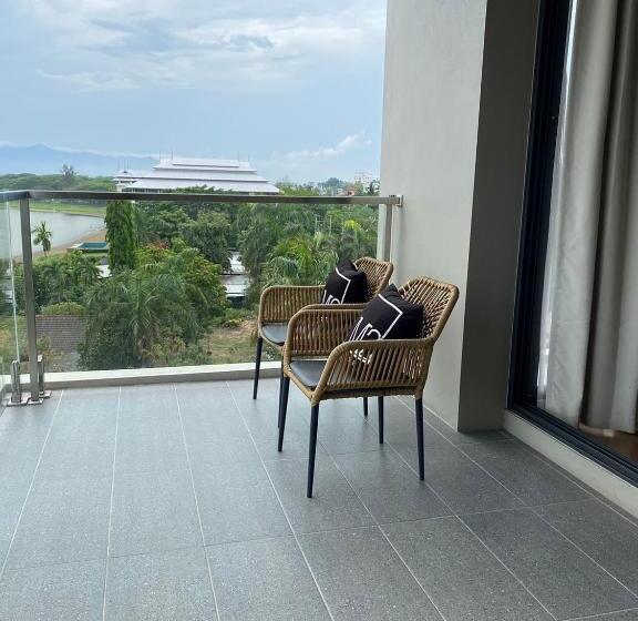 스위트, M2 Hotel Waterside