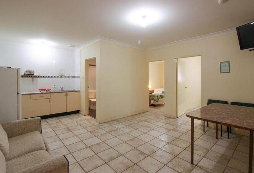 جناح عائلي, Igrand Motel