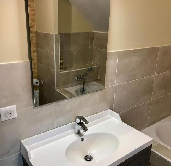 غرفة قياسية مزوَّدة بشُرفة, Les Cèdres Du Linard, Chambres D Hôtes B&b Near Lascaux, Montignac, Sarlat La Canéda, Dordogne