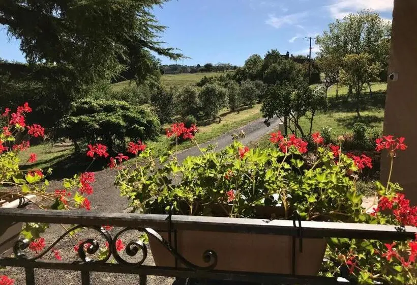 バルコニー付きスタンダードルーム, Les Cèdres Du Linard, Chambres D Hôtes B&b Near Lascaux, Montignac, Sarlat La Canéda, Dordogne