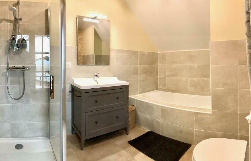 غرفة قياسية مزوَّدة بشُرفة, Les Cèdres Du Linard, Chambres D Hôtes B&b Near Lascaux, Montignac, Sarlat La Canéda, Dordogne