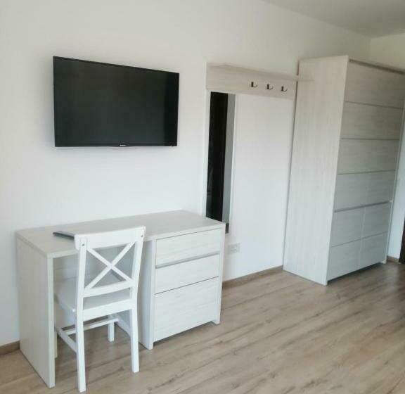 マウンテンビュースタンダードルーム, Aristocat Hotels Rasnov
