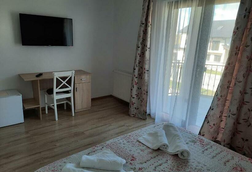 バルコニー付きスタンダードルーム, Aristocat Hotels Rasnov
