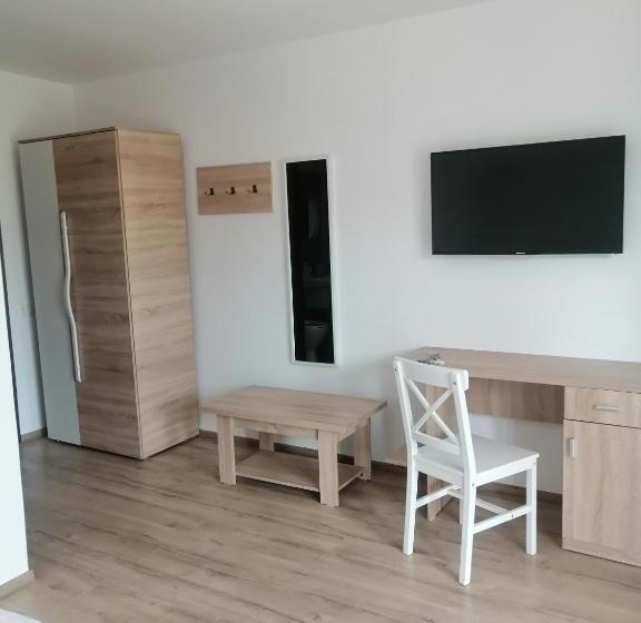 スタンダードルーム, Aristocat Hotels Rasnov