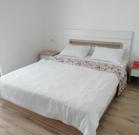スタンダードルーム, Aristocat Hotels Rasnov