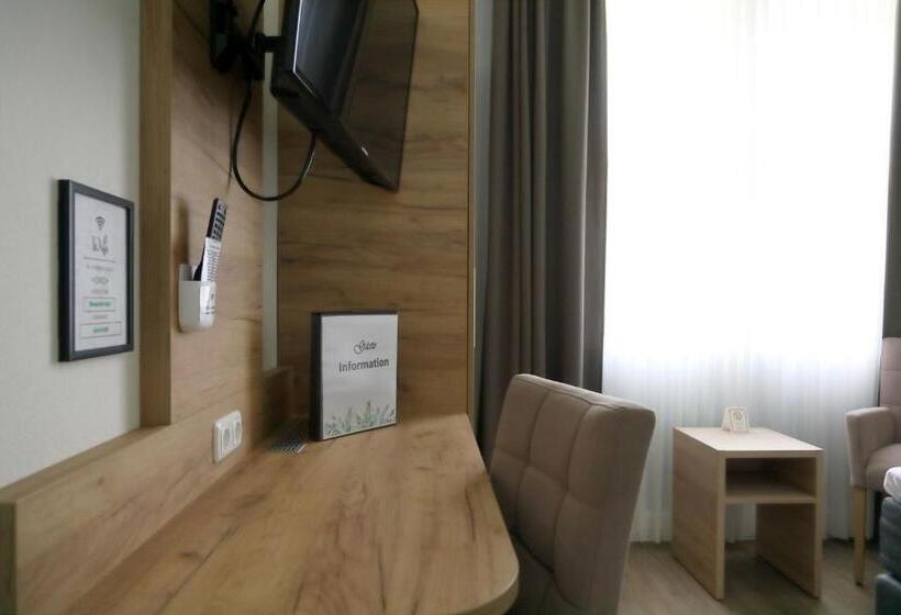 اتاق استاندارد, Pension Moselvilla 1900