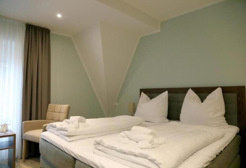 اتاق استاندارد, Pension Moselvilla 1900