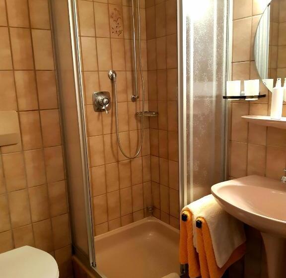 スタンダードルーム, Landgasthof Heldenberg