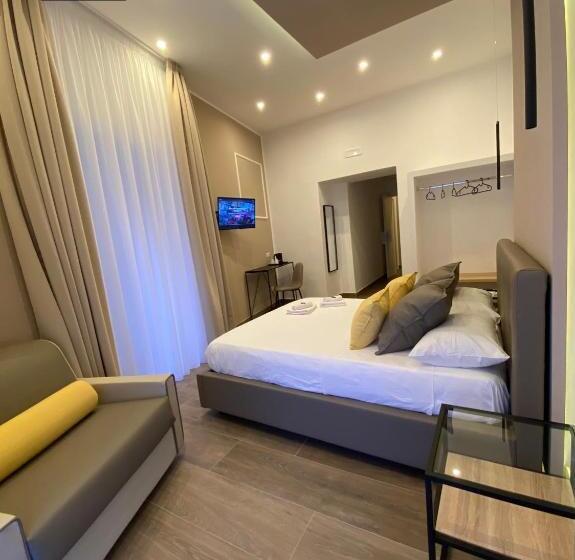 اتاق لوکس, Salotto Toledo