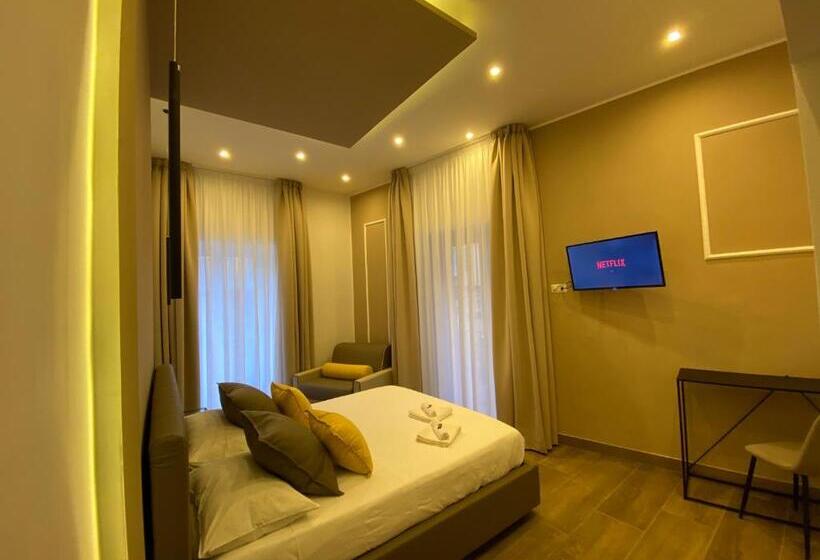 اتاق لوکس, Salotto Toledo