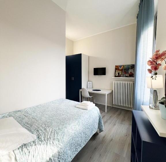 اتاق استاندارد یک نفره, Easyrooms One