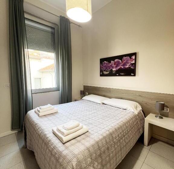 اتاق استاندارد, Easyrooms One