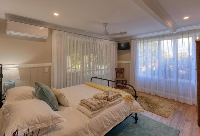 스탠다드 룸 풀장 전망, Mitta Glen Guesthouse