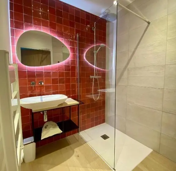バスタブ付きスタンダードルーム, Chambres Avec Jacuzzi Privatif Kassiopée Bed & Spa