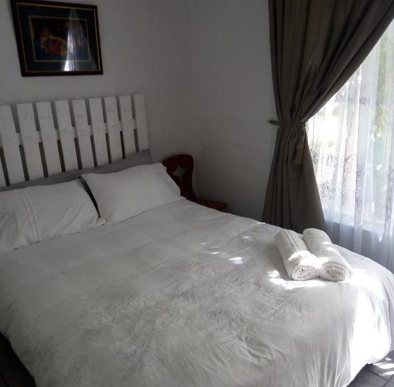 شقة غرفة نوم واحدة بالطابق الأرضى, Spacious 1bed + Braai 13km To Paternoster Beach