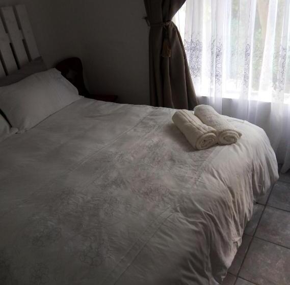 شقة غرفة نوم واحدة بالطابق الأرضى, Spacious 1bed + Braai 13km To Paternoster Beach