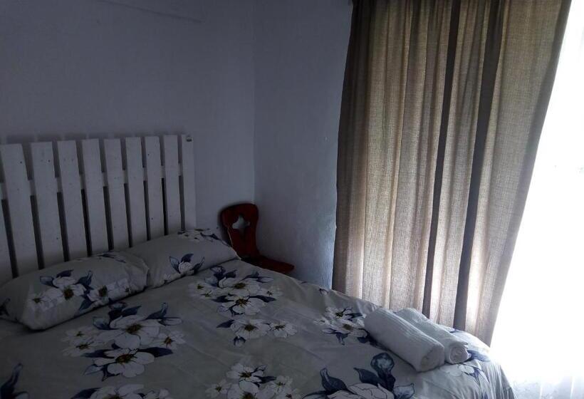 شقة غرفة نوم واحدة بالطابق الأرضى, Spacious 1bed + Braai 13km To Paternoster Beach