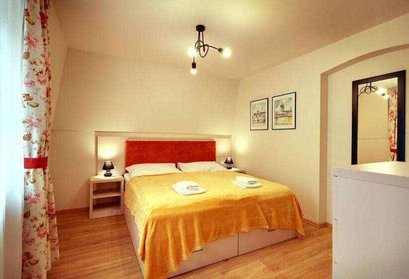 Apartament 2 Sypialnie, Apartmány Adam