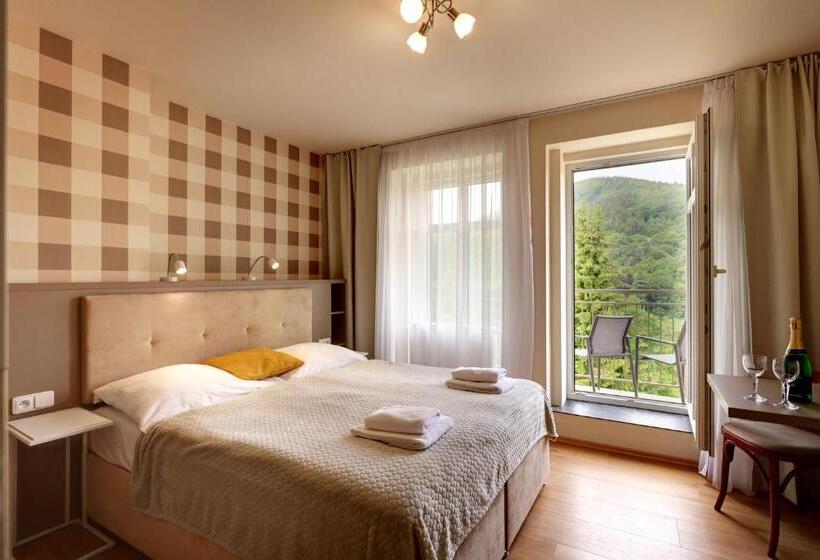 Apartament 2 Sypialnie, Apartmány Adam