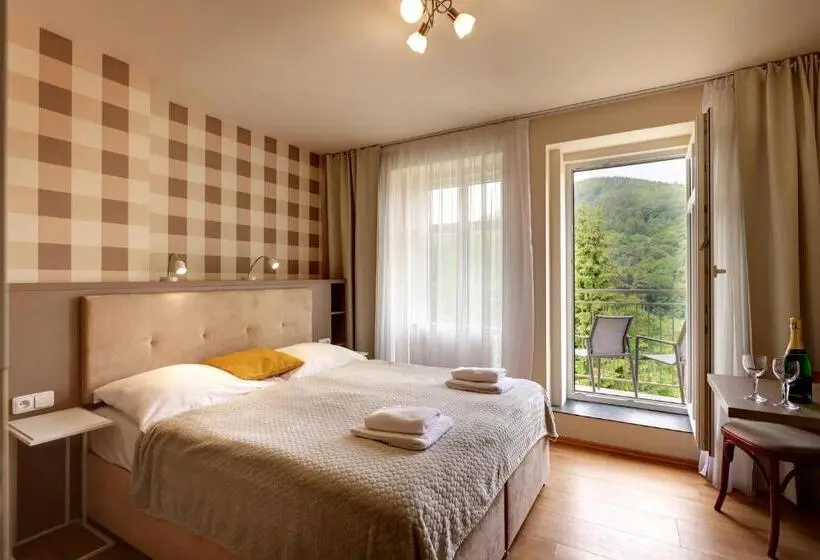آپارتمان 2 خوابه, Apartmány Adam