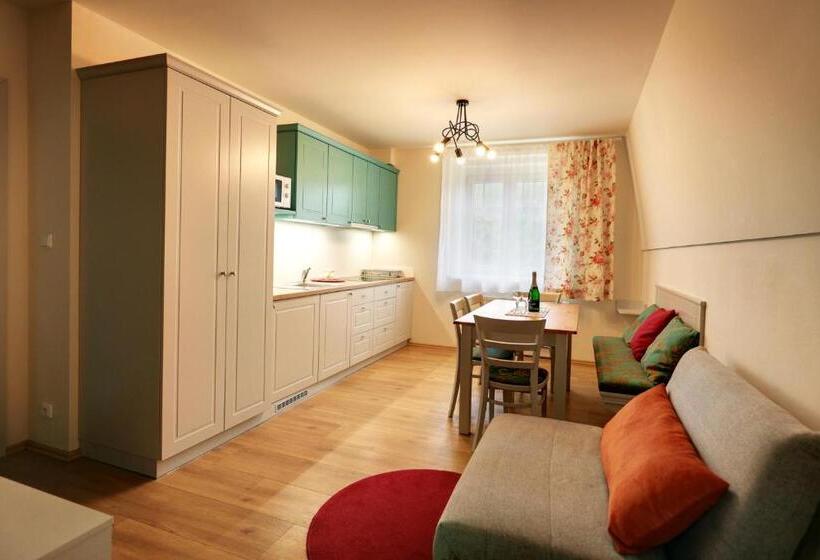 آپارتمان 2 خوابه, Apartmány Adam