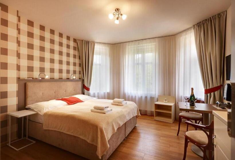 آپارتمان 2 خوابه, Apartmány Adam