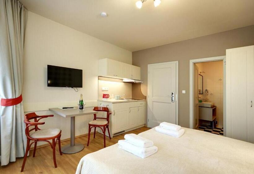 Apartament 2 Sypialnie, Apartmány Adam