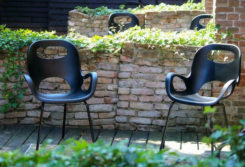 חדר סטנדרט עם מיטת קינג, Eglizen