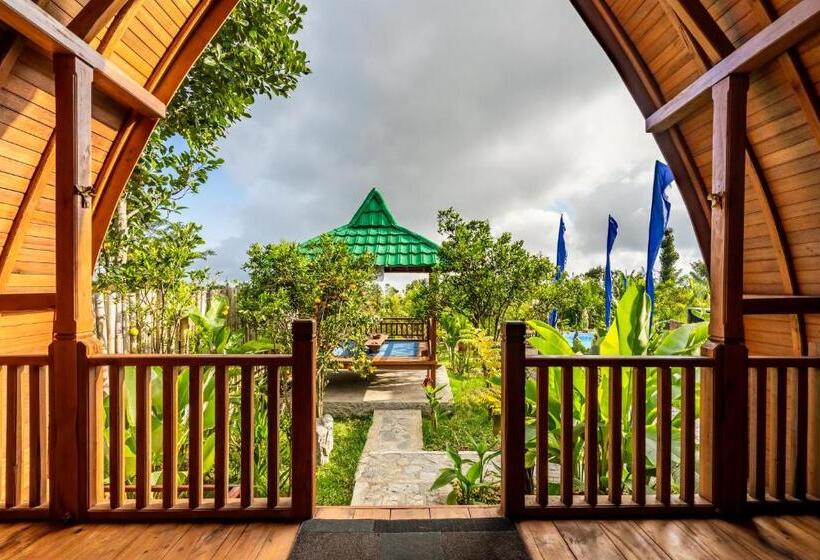 בונגלו סטנדרט עם נוף לגינה, Sandan Agro Resort Kintamani