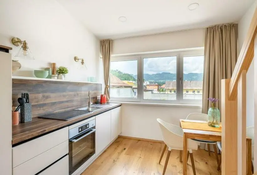 キングサイドベッドのスタンダードワンルーム, Smarthotel Völkermarkt