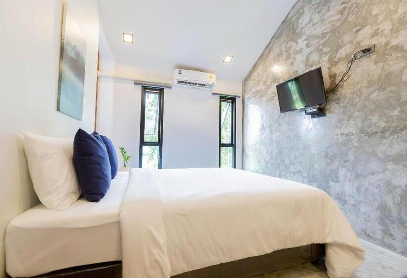 غرفة ديلوكس, In My Place Cafotel