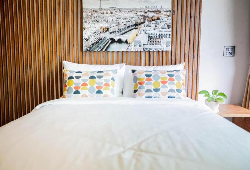 غرفة قياسية, In My Place Cafotel