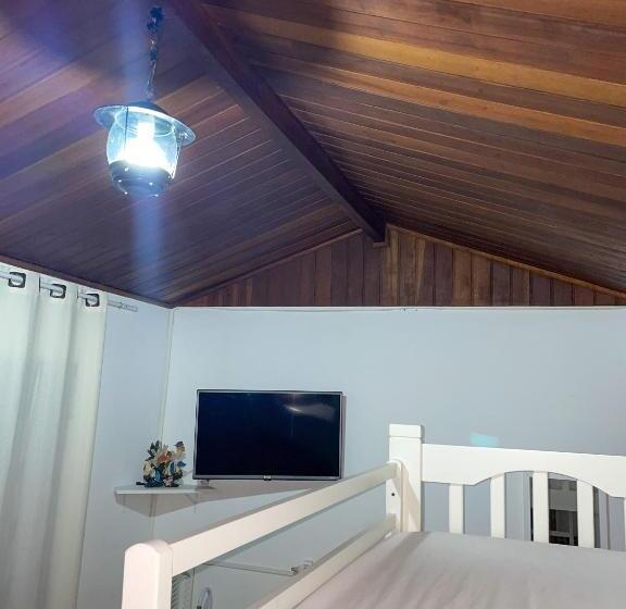 سوییت با چشمانداز باغ, Suítes Guaratuba