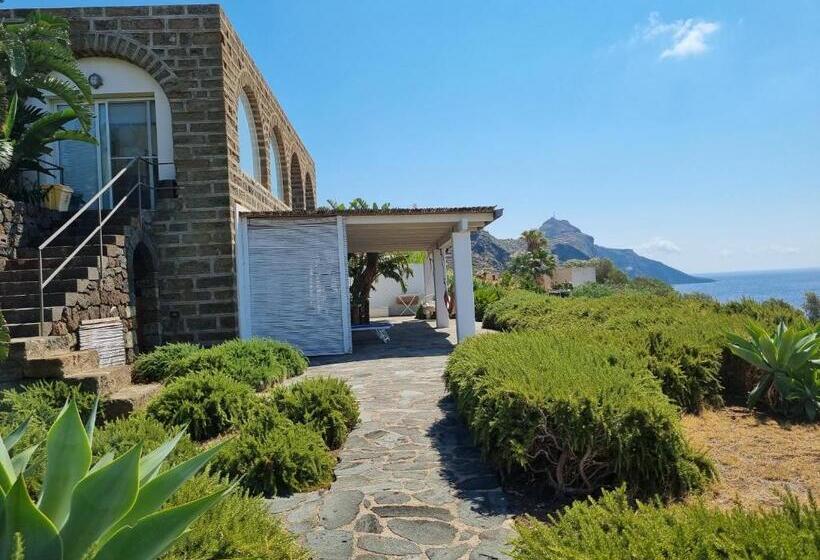 דירת חדר נוף לים, Scauribasso14