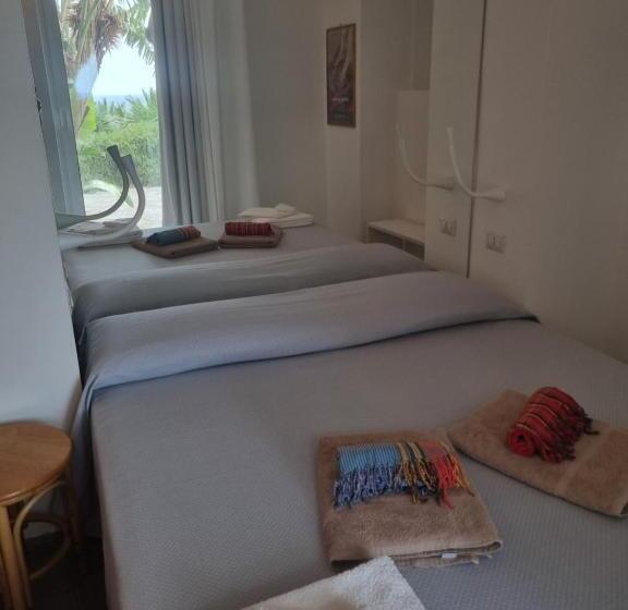 דירת חדר נוף לים, Scauribasso14