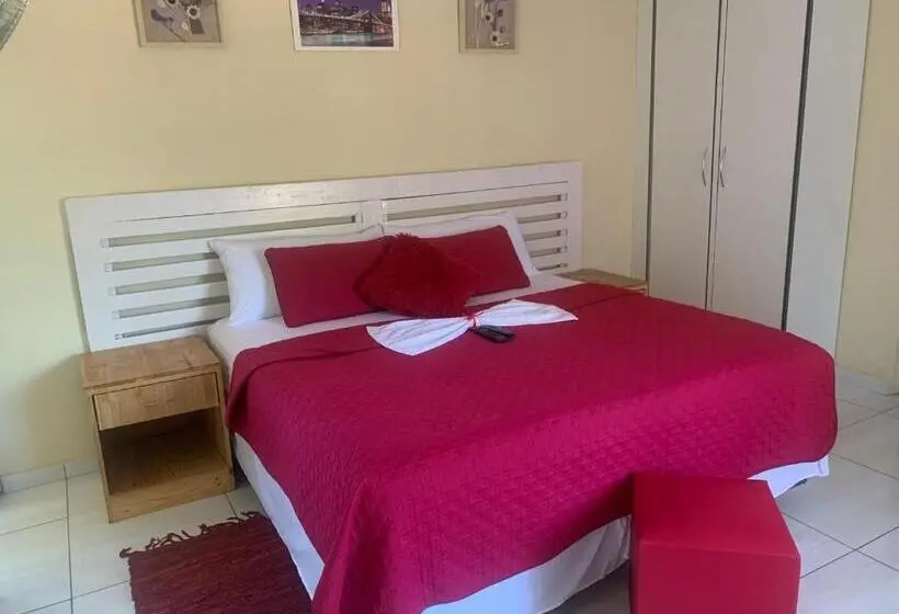 キングサイズベッドのスタンダードルーム, Ekaya Palace Guest House