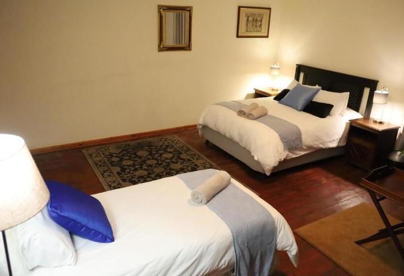 חדר סטנדרט לארבעה, The Oak Potch Guesthouse