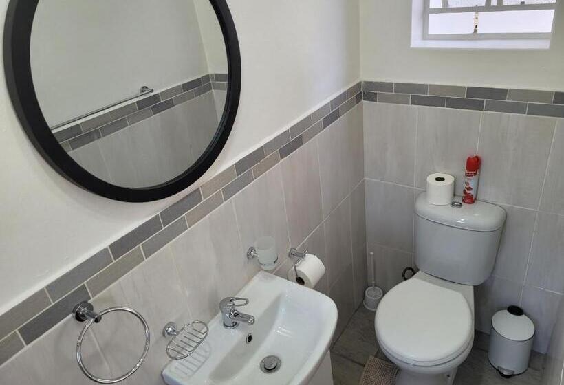 Апартаменты 1 Спальня, The Oak Potch Guesthouse
