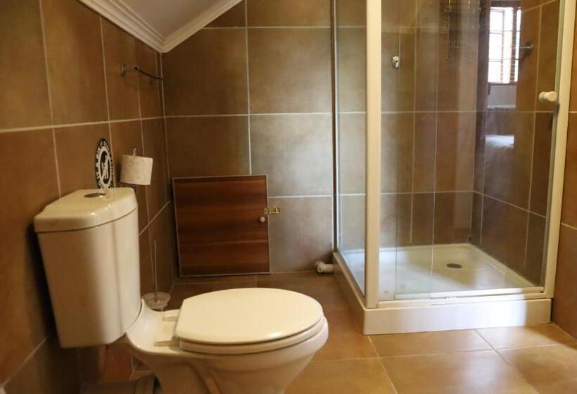 Номер Стандарт, The Oak Potch Guesthouse