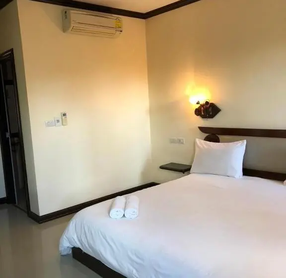 デラックスルーム, Siwasom Resort Sakon Nakhon