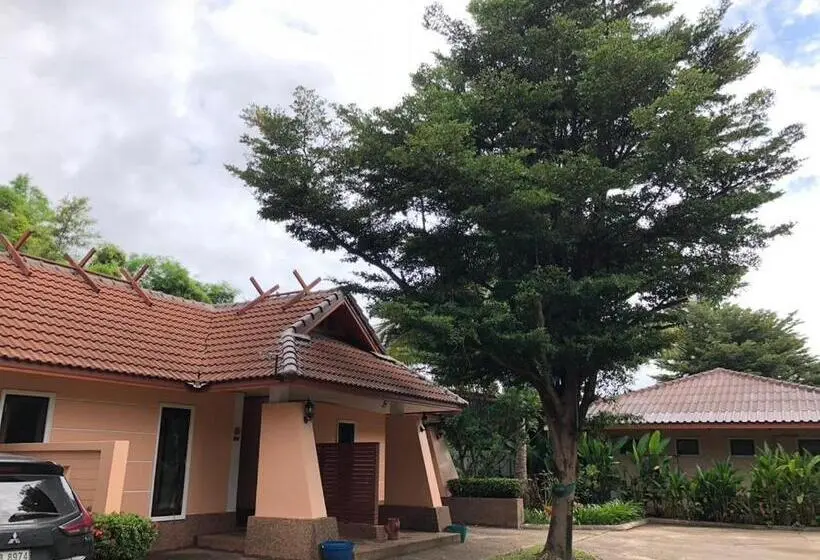デラックスルーム, Siwasom Resort Sakon Nakhon