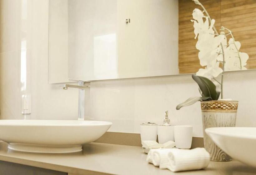 バルコニー付き１ベッドルームアパートメント, Fabulous & Exclusive Apartments With Sea View Pool Bbq Garden