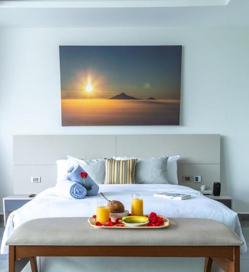 デラックススイート, Fabulous & Exclusive Apartments With Sea View Pool Bbq Garden