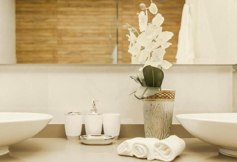 スタンダードスタジオ, Fabulous & Exclusive Apartments With Sea View Pool Bbq Garden