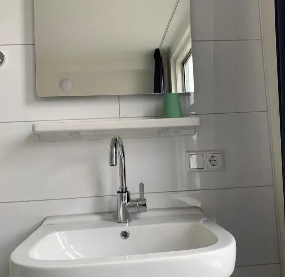 اتاق استاندارد یک نفره, Kleinschalig Hostel In Deventer, Hartje Stad, Aan De Ijssel