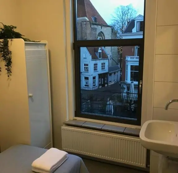 اتاق استاندارد یک نفره, Kleinschalig Hostel In Deventer, Hartje Stad, Aan De Ijssel